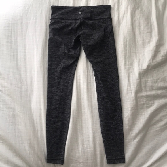 Lulu lemon low-rise leggings - Picture 2 of 3